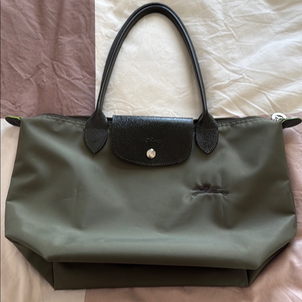 Longchamp Le Pliage Dark Olive Green Nylon Tote Bag Medium